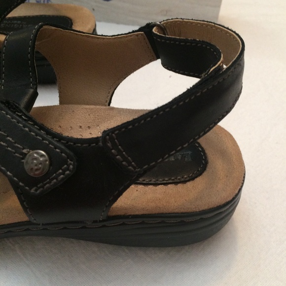 Earth Origins Leather Adjustable Sandals - Katrice - Picture 5 of 8